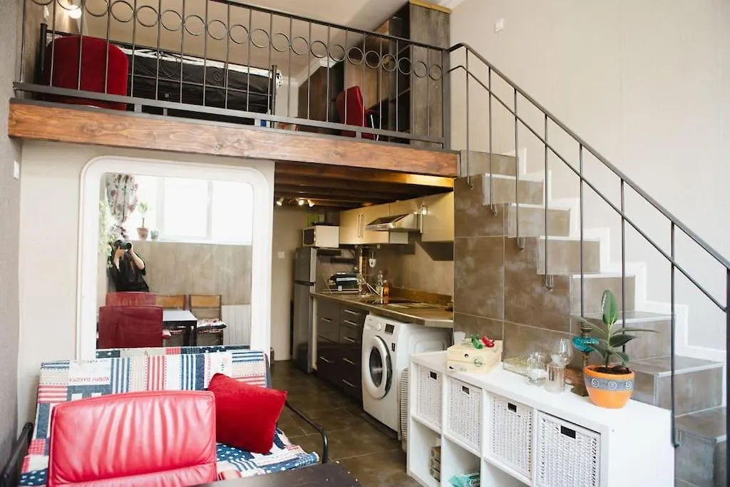 Daire Quartier Belleville 20m2 Avec Mezzanine *
