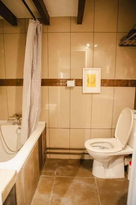 Quartier Belleville 20m2 Avec Mezzanine Apartment *